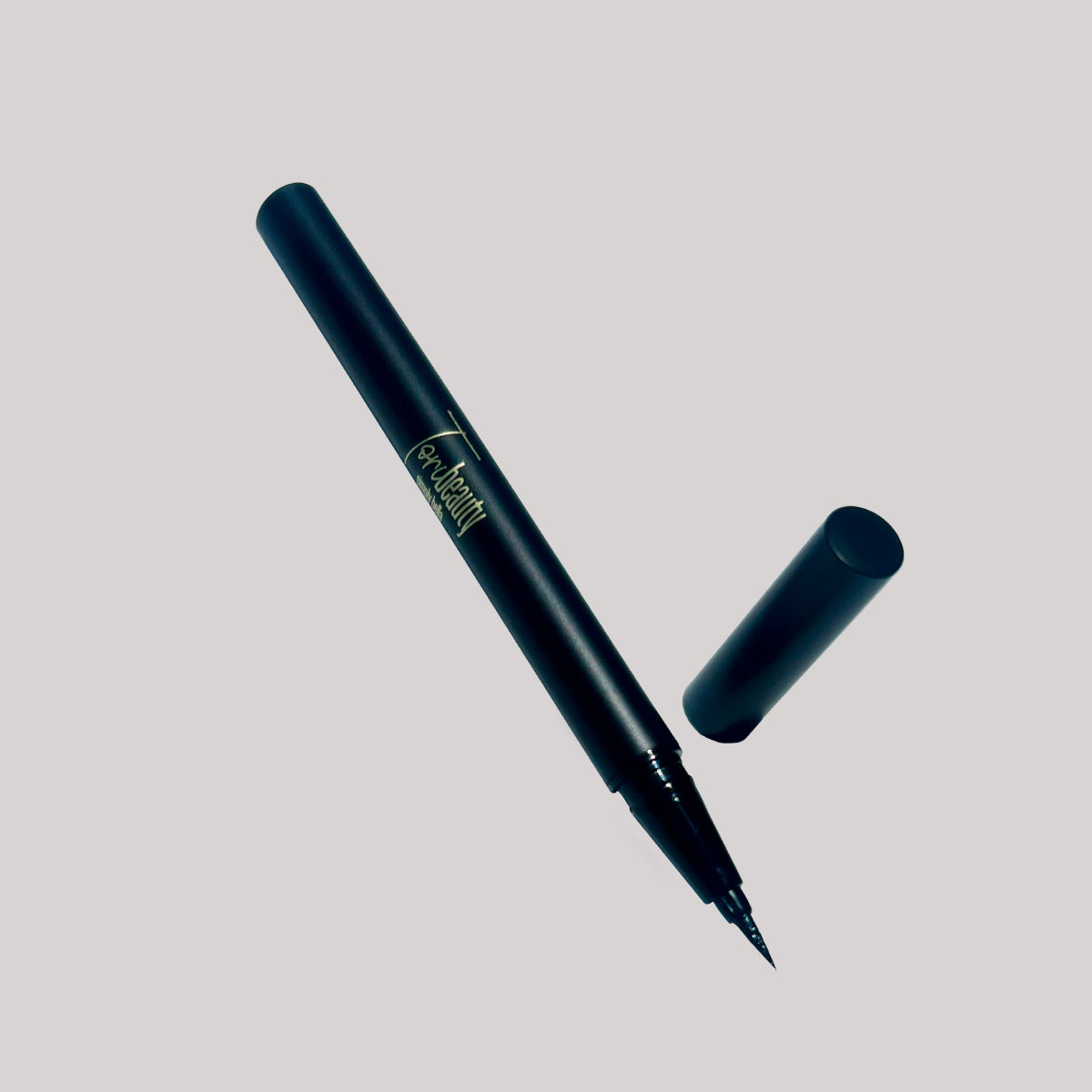 EYELINER PEN BLACK MATTE